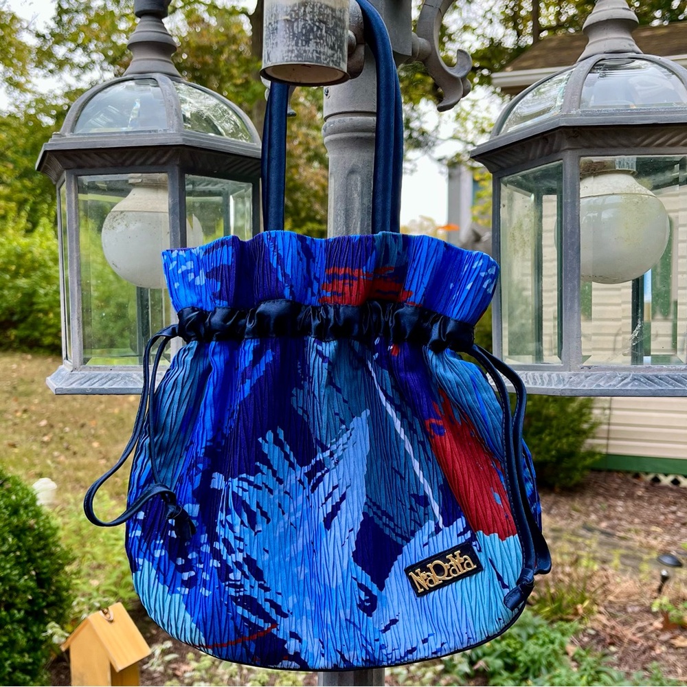 Adorable NaRaYa Vivid handbag, colorful, drawstring, like new